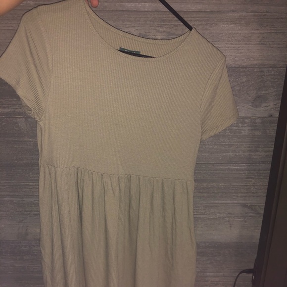 Target dress small - Picture 2 of 3